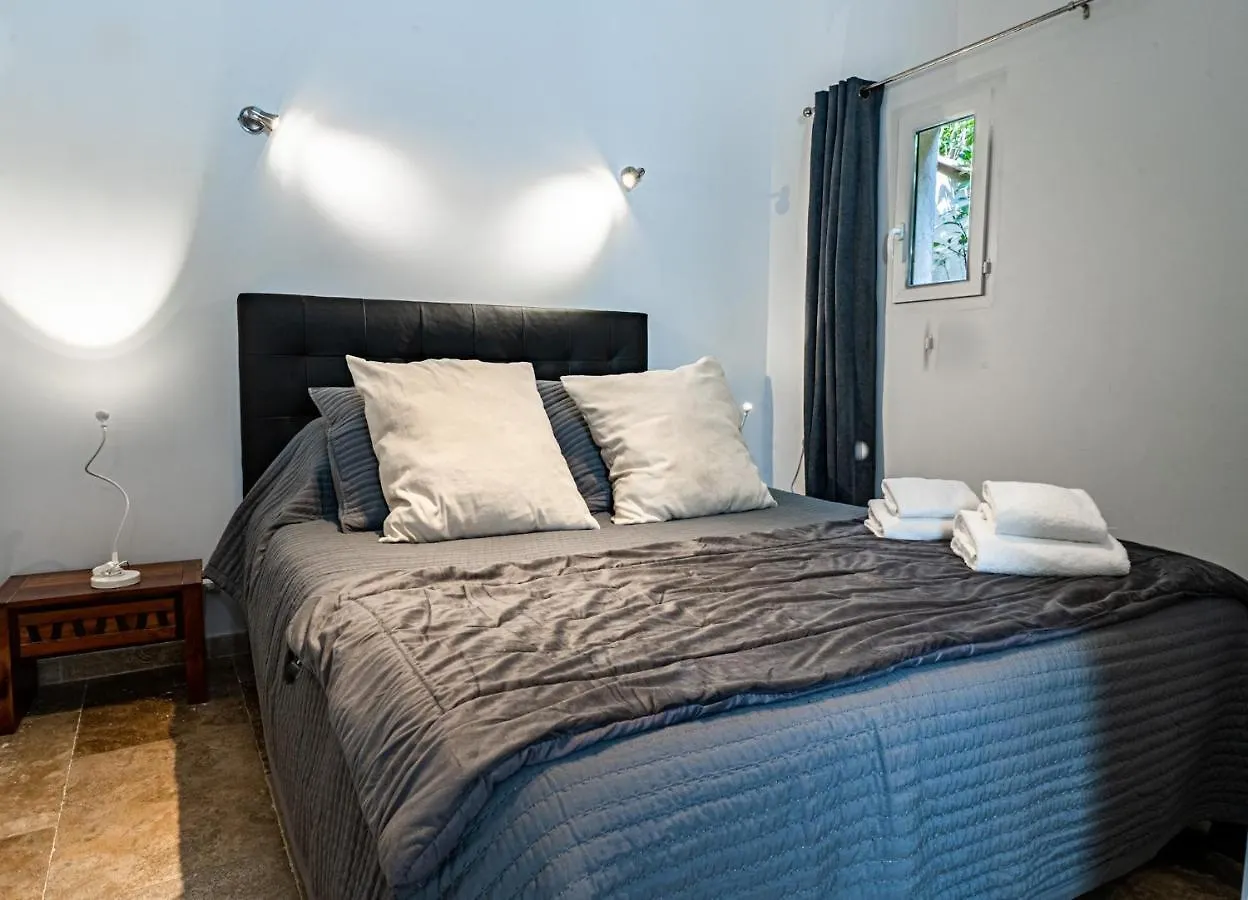 Bed & Breakfast Bed and Breakfast Domaine De L'Aufrene Hyères